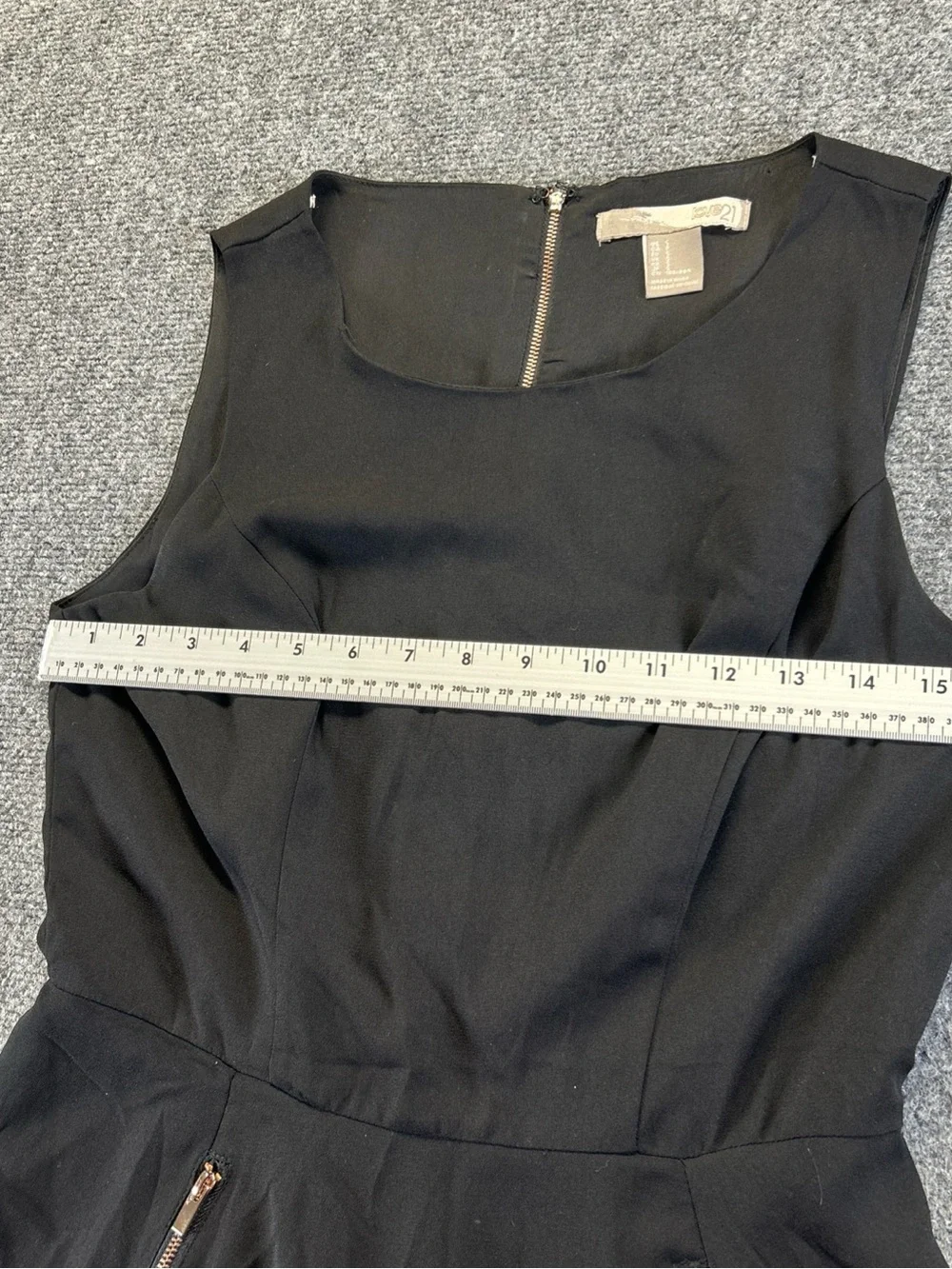 Love 21 Black Sleeveless Flared Mini Dress / romper with Zip Details - Picture 4 of 7